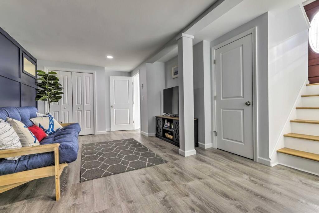 New! Updated Mystic Home W/ Sauna, Hot Tub & Deck Eksteriør bilde